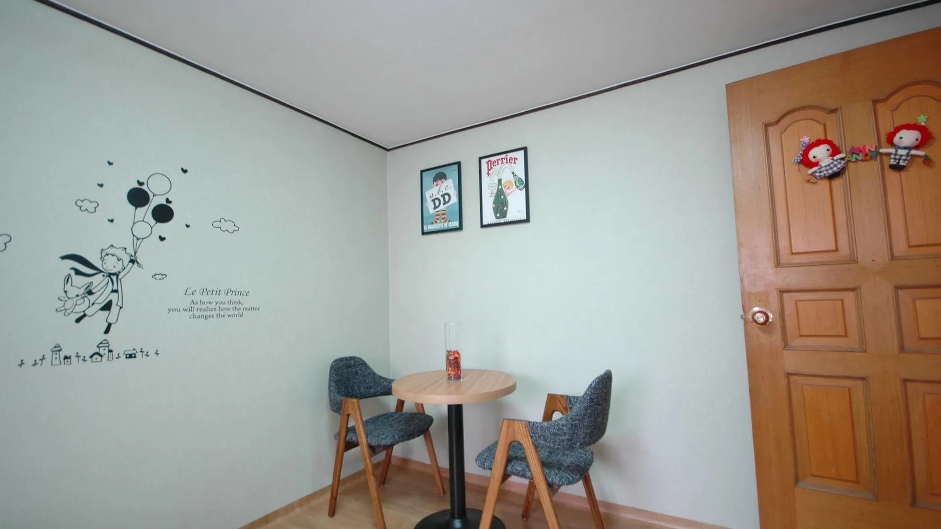 Apple Tree Guest House Seoul 2*,  South Korea