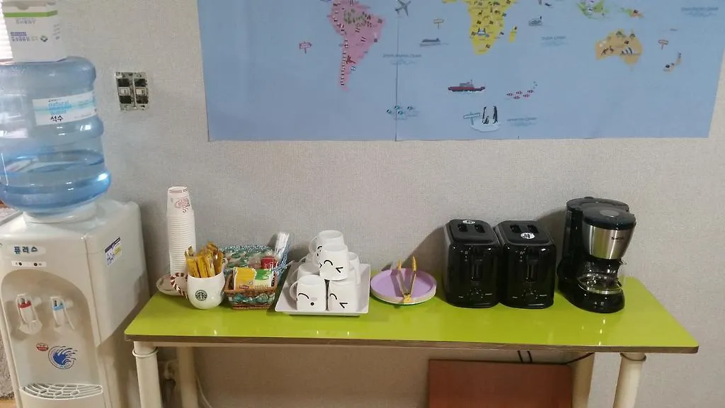 Apple Tree Guest House Seoul South Korea